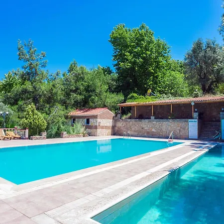 Naturmed Thermal Springs And Health Center * קוסדסי