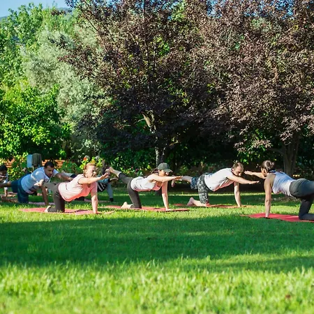 מלון Naturmed Thermal Springs And Health Center