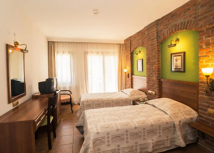 Otel Naturmed Thermal Springs And Health Center *