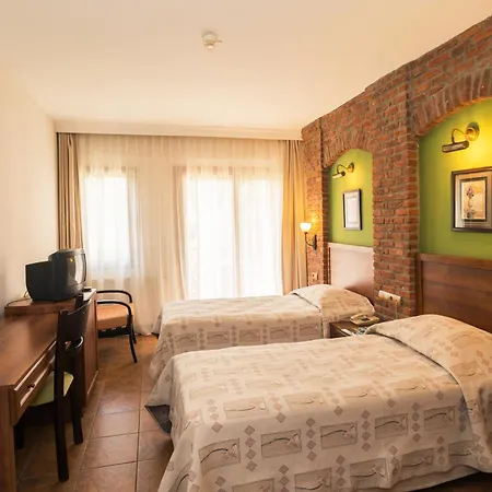 ホテル Naturmed Thermal Springs And Health Center *